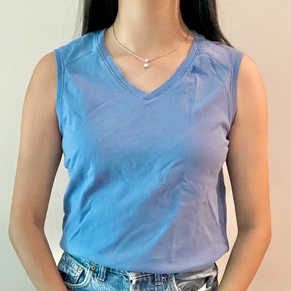 vintage blue sweater vest style top